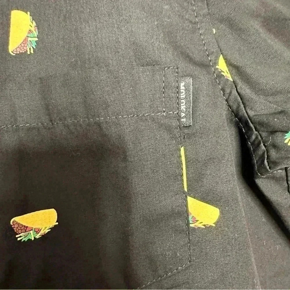 Molokai Surf  Co Taco Shirt Button-Down Black & Yellow NWT Size Large - Picture 9 of 16